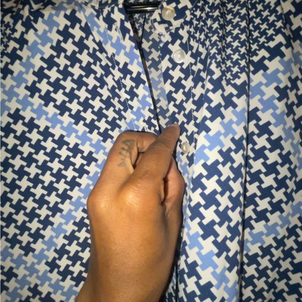 Blue hues - Picture 2 of 6